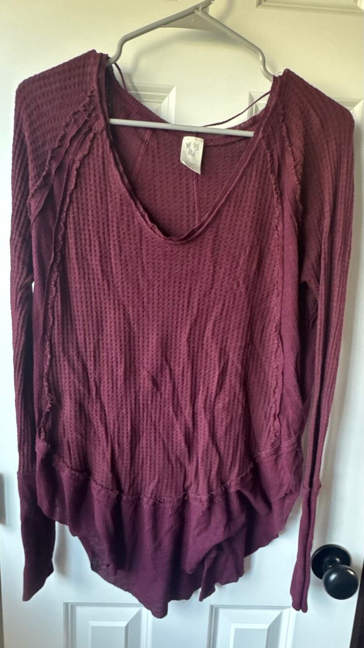 Free People We The Free Maroon Thermal Top XS Waffle Knit Raw Edge Long Sleeve